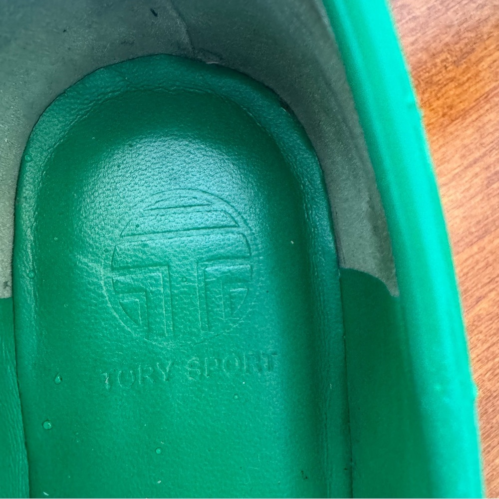 Tory Sport Tory Burch Pocket-Tee Golf Loafer - Picture 2 of 3